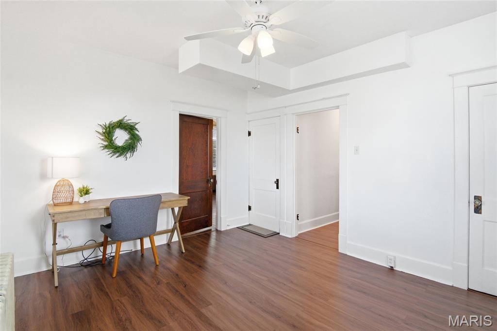 127 South Rapp Avenue Columbia, IL 62236 - Photo 14 of 48