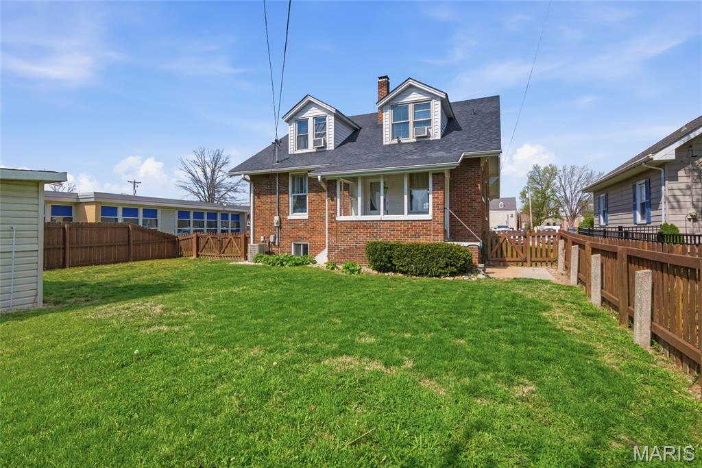 127 South Rapp Avenue Columbia, IL 62236 - Photo 39 of 48