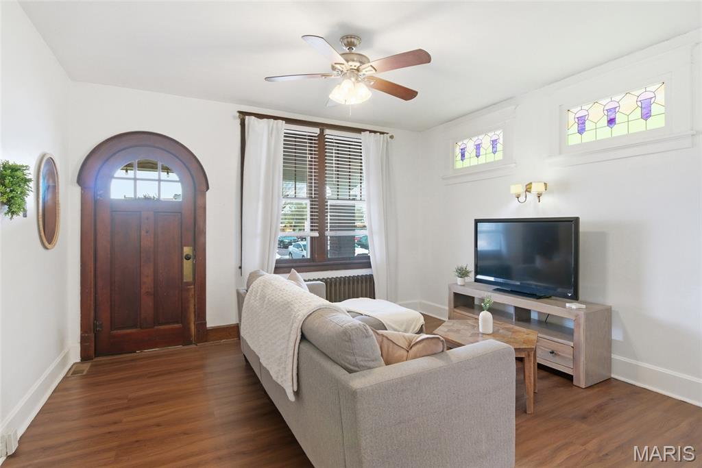 127 South Rapp Avenue Columbia, IL 62236 - Photo 5 of 48