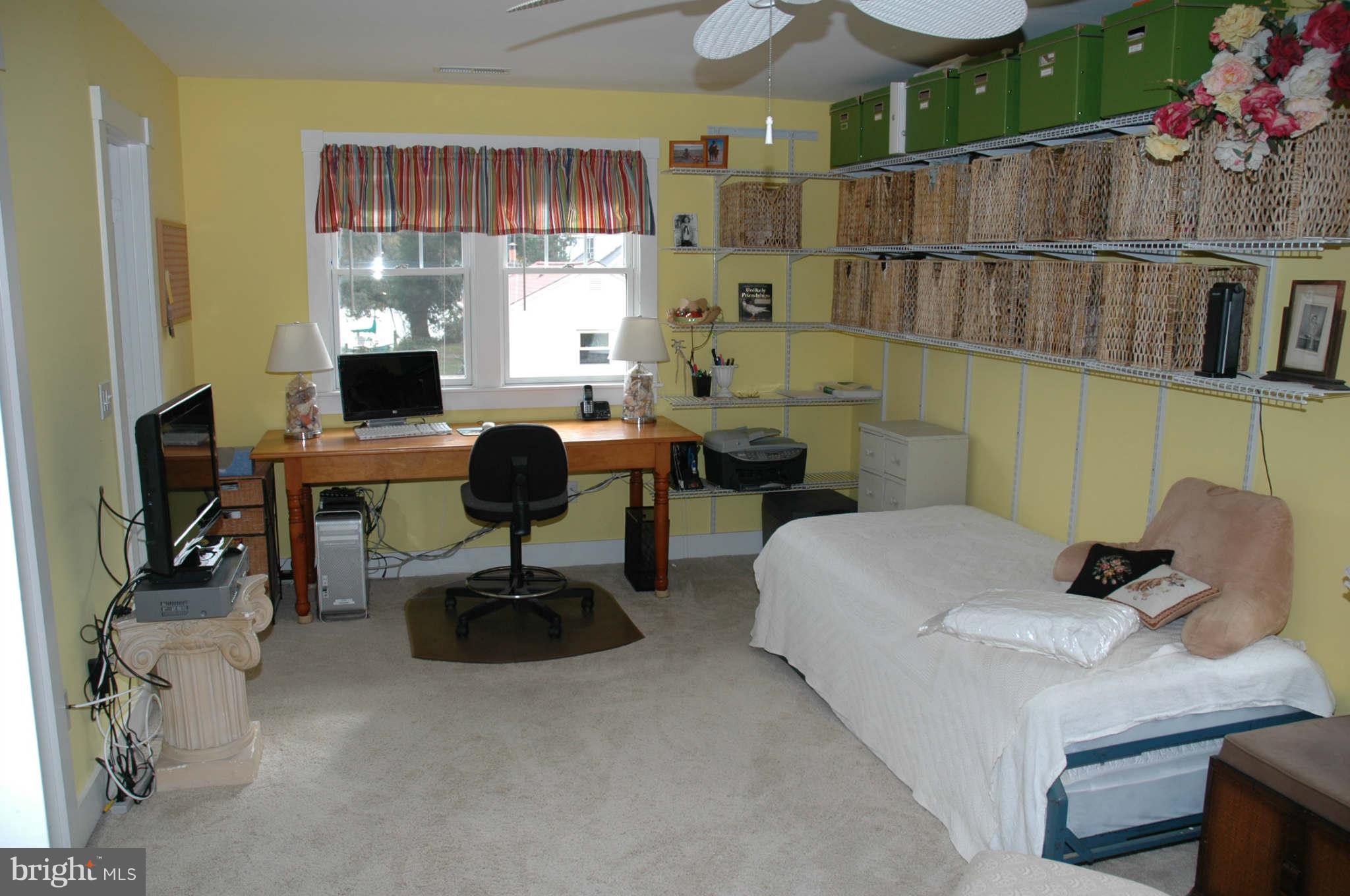 812 Riverside Drive Arnold, MD 21012 - Photo 22 of 30 Bedroom #2 has lots of storage.