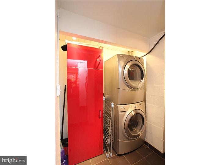 1728 Addison Street Philadelphia, PA 19146 - Photo 13 of 25 Laundry Room