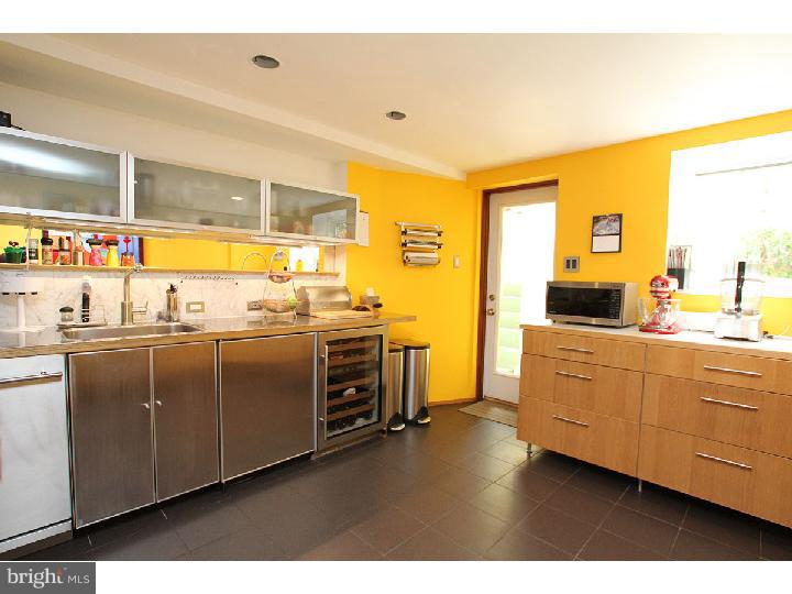 1728 Addison Street Philadelphia, PA 19146 - Photo 14 of 25 Kitchen