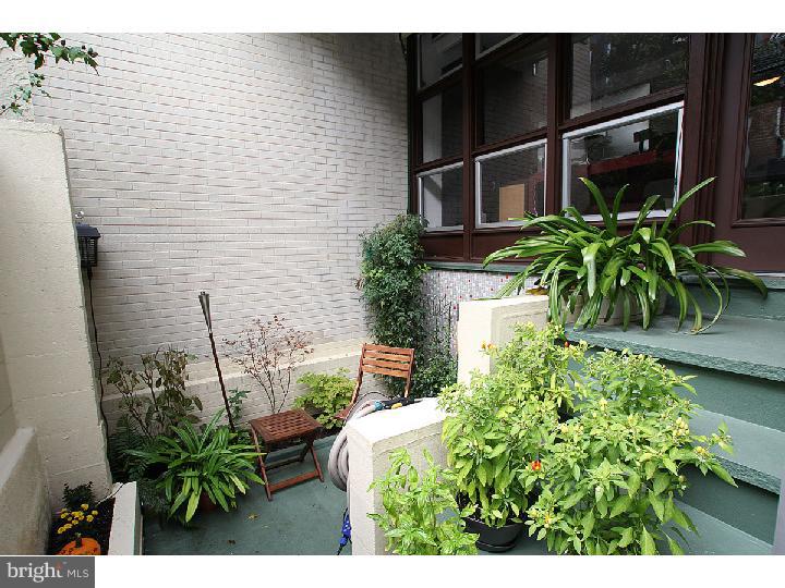 1728 Addison Street Philadelphia, PA 19146 - Photo 10 of 25 Garden