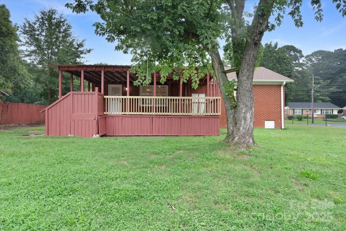 4401 Butler Road Charlotte, NC 28208 - Photo 30 of 37 Gallery Image 30