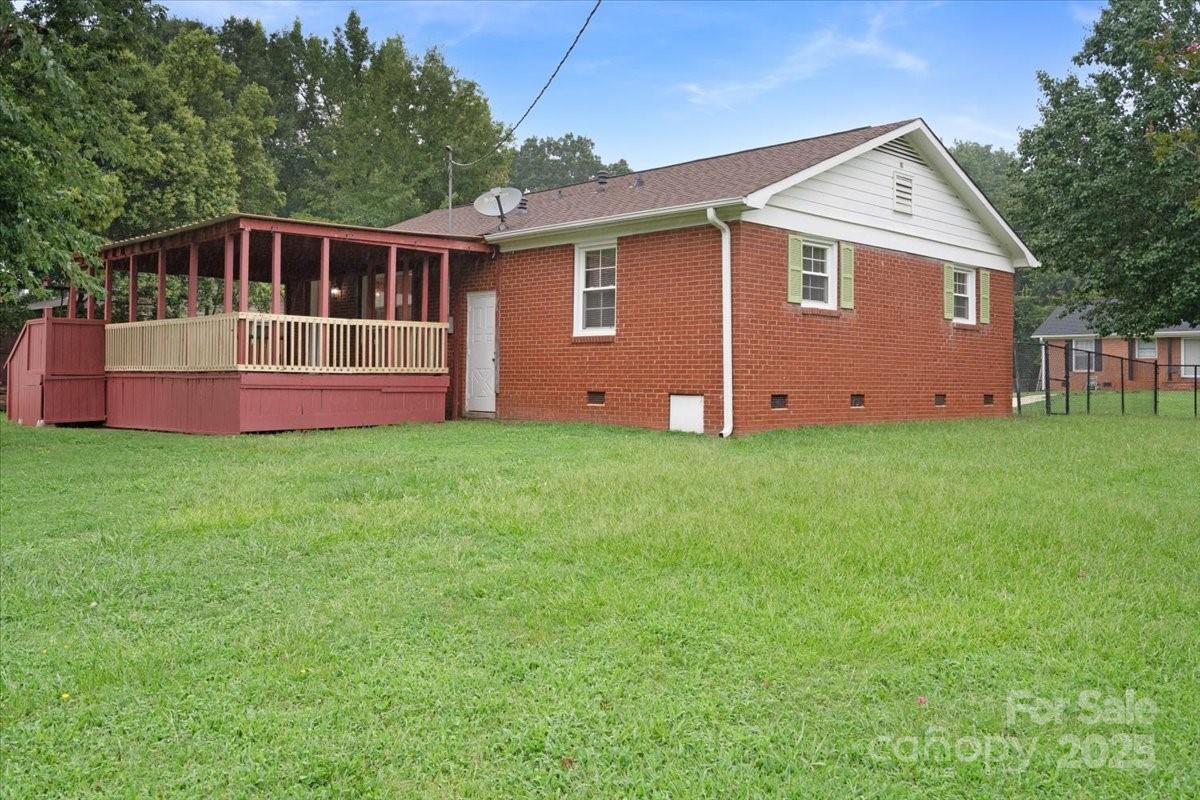 4401 Butler Road Charlotte, NC 28208 - Photo 31 of 37 Gallery Image 31