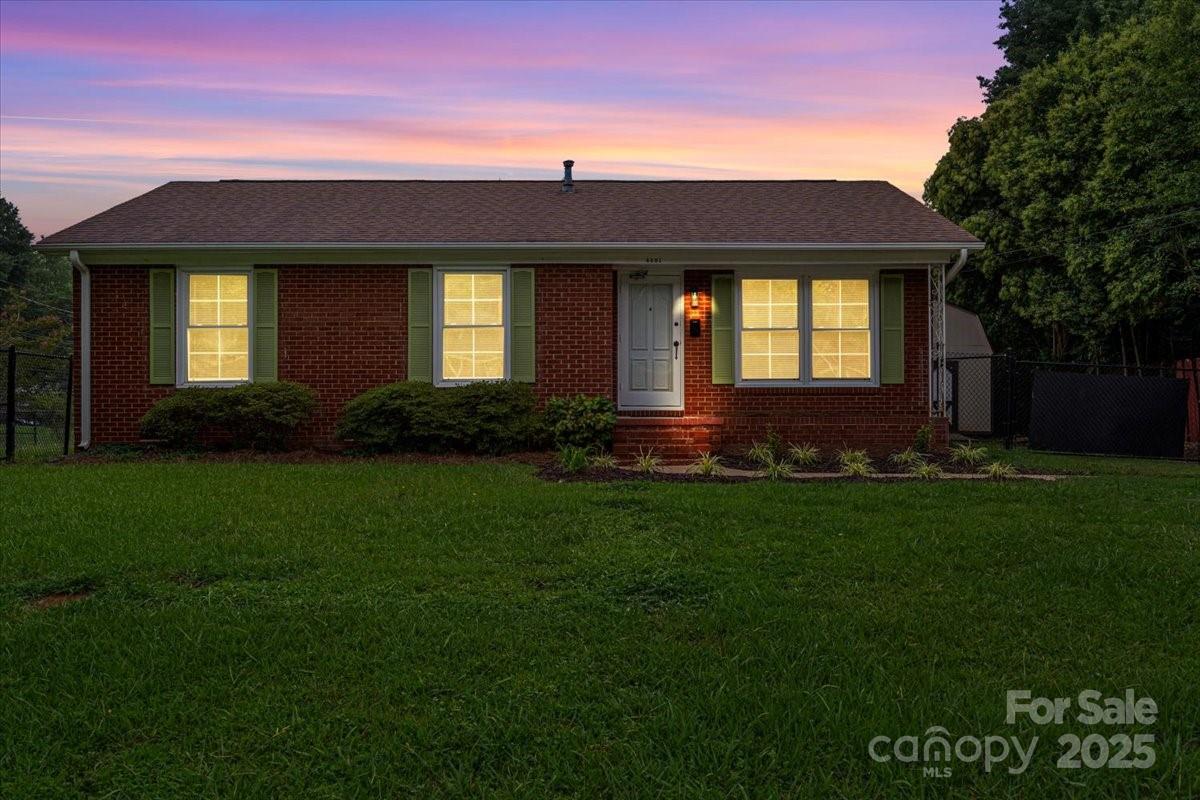 4401 Butler Road Charlotte, NC 28208 - Photo 36 of 37 Gallery Image 36