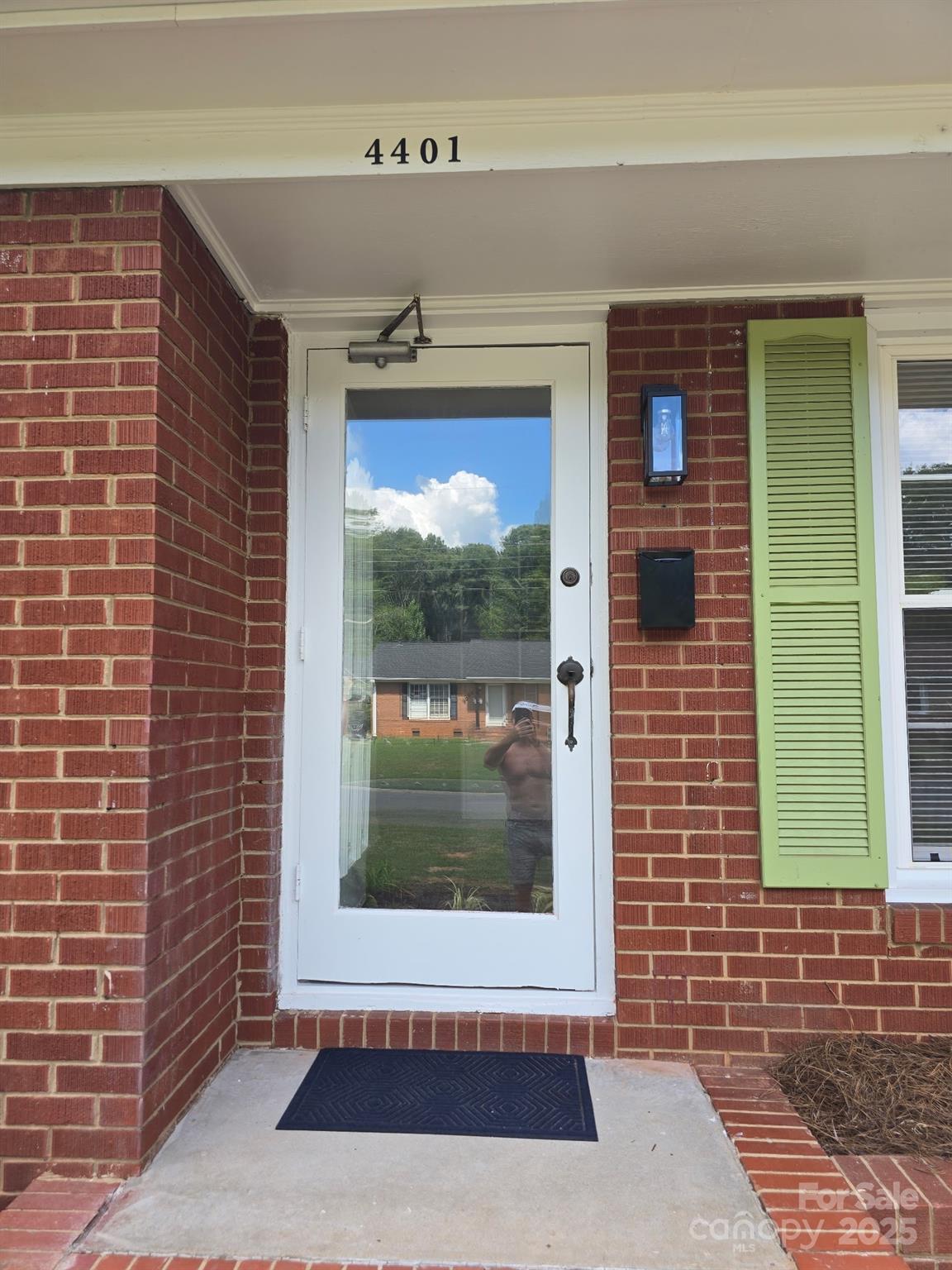 4401 Butler Road Charlotte, NC 28208 - Photo 4 of 37 Gallery Image 4