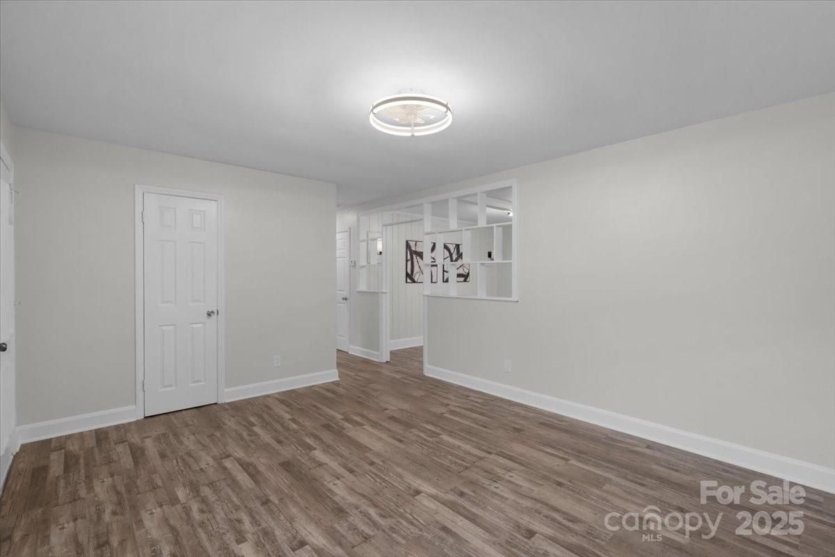 4401 Butler Road Charlotte, NC 28208 - Photo 8 of 37 Gallery Image 8