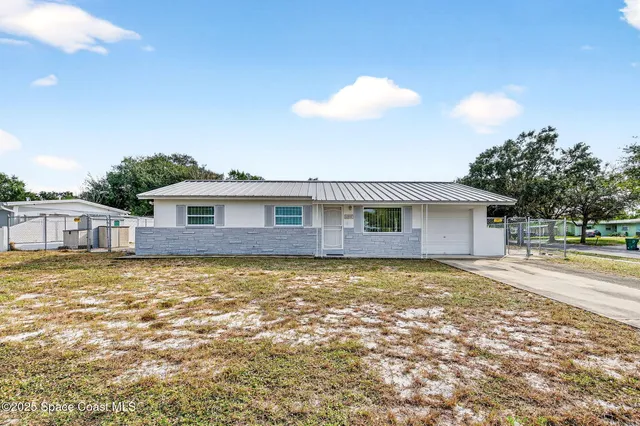 $215,000 | 2135 Otterbein Avenue, Cocoa, FL 32926
