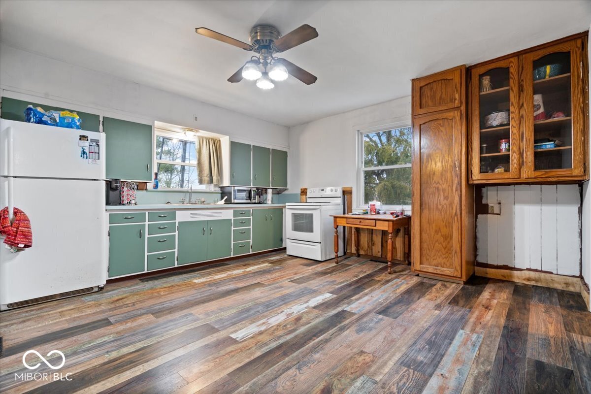 22320 Cumberland Road Cicero, IN 46034 - Photo 5 of 57