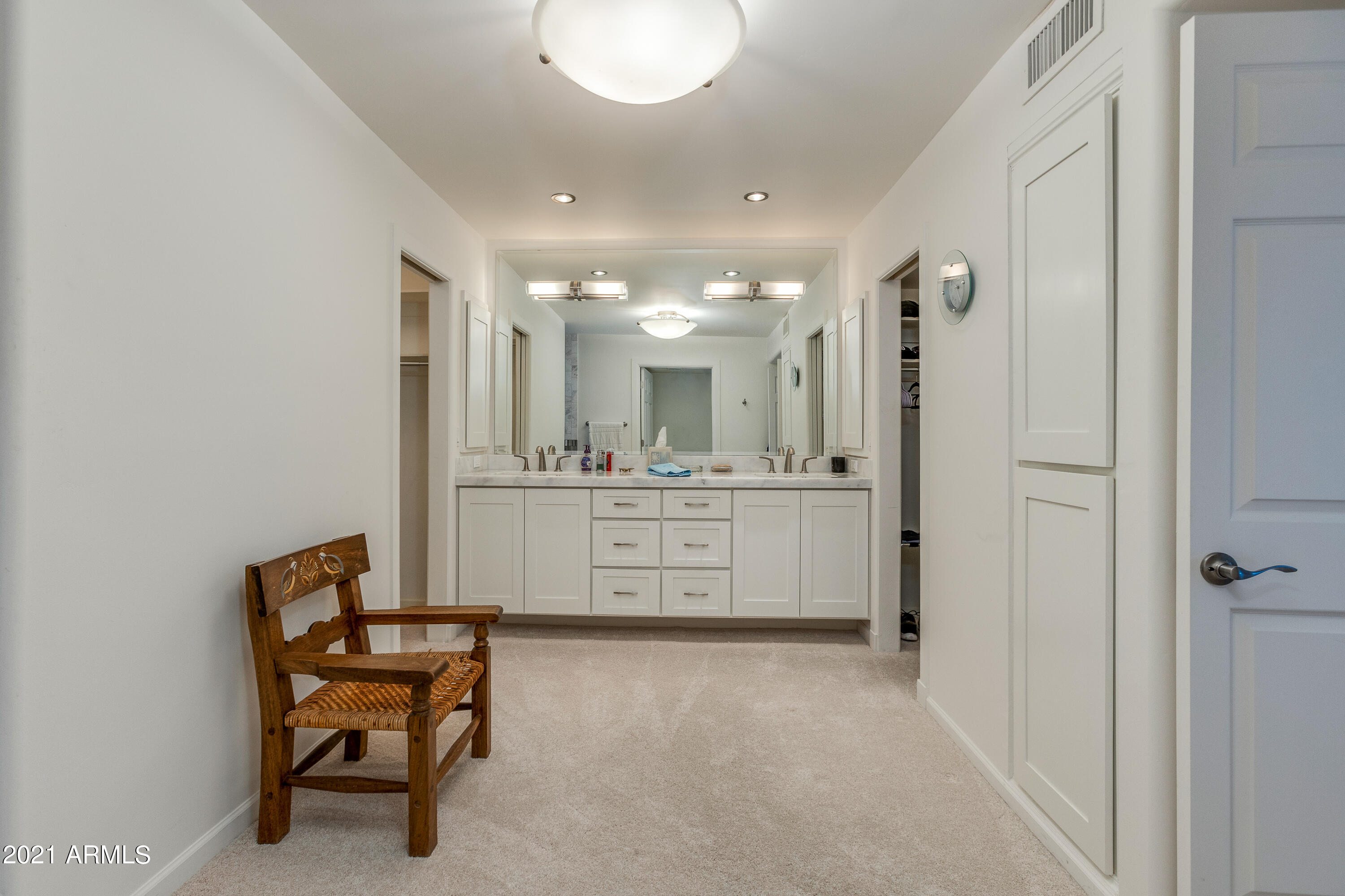 4430 East Camelback Road, Unit 41 Phoenix, AZ 85018 - Photo 13 of 24 Bathroom 2