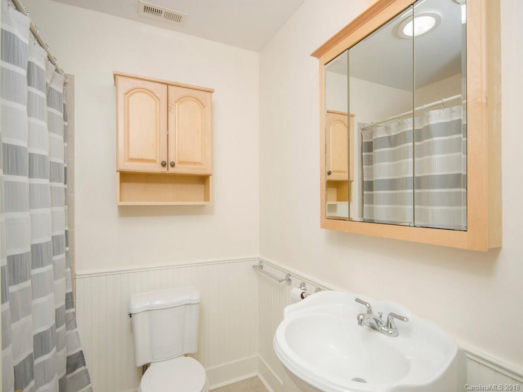 136 Windsor Road Asheville, NC 28804 - Photo 15 of 28 Gallery Image 15
