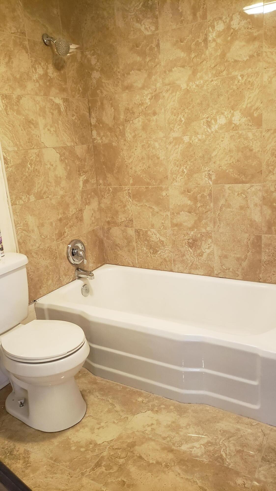 1536 East Weber Road Columbus, OH 43224 - Photo 8 of 18