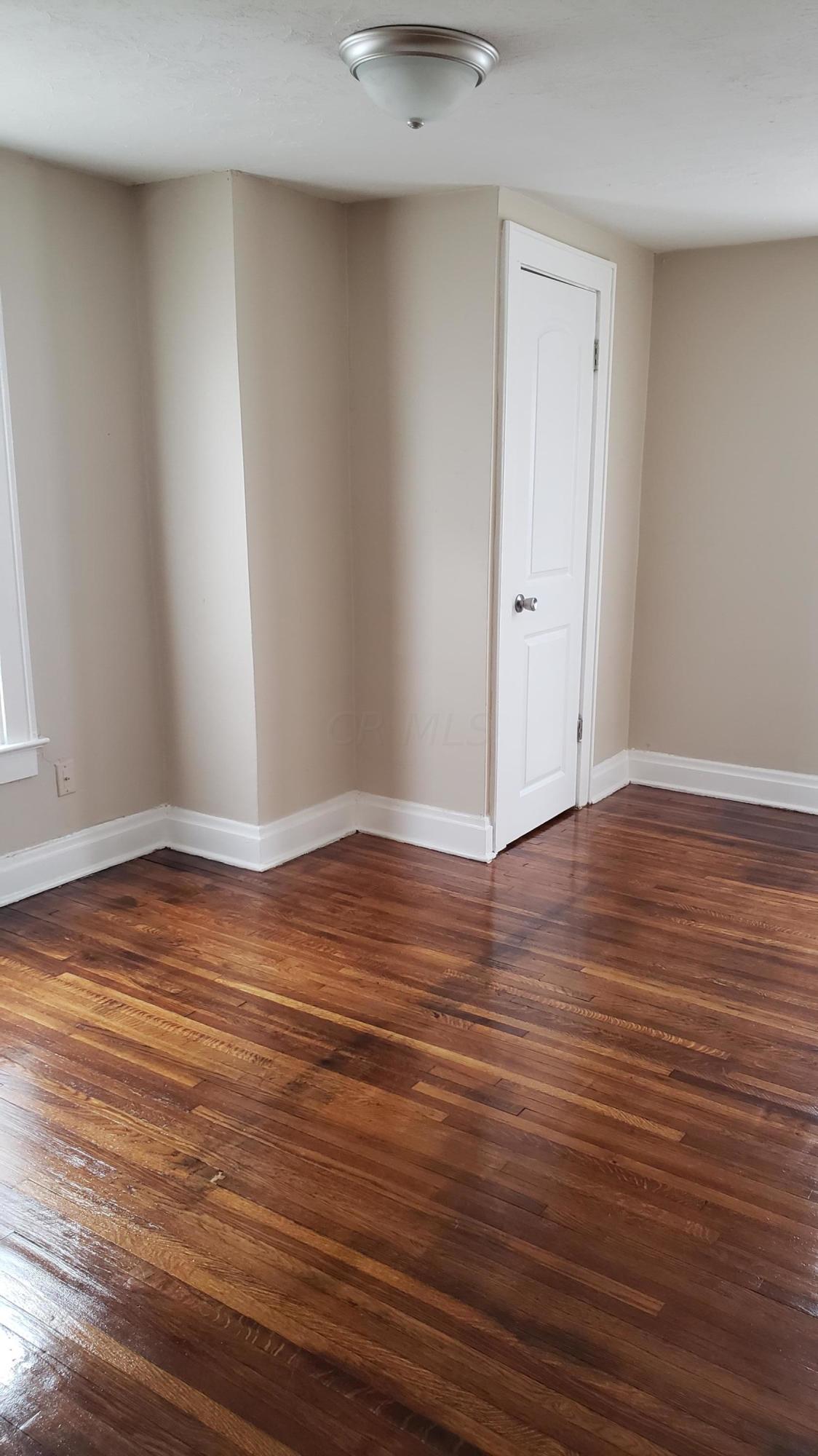 1536 East Weber Road Columbus, OH 43224 - Photo 10 of 18