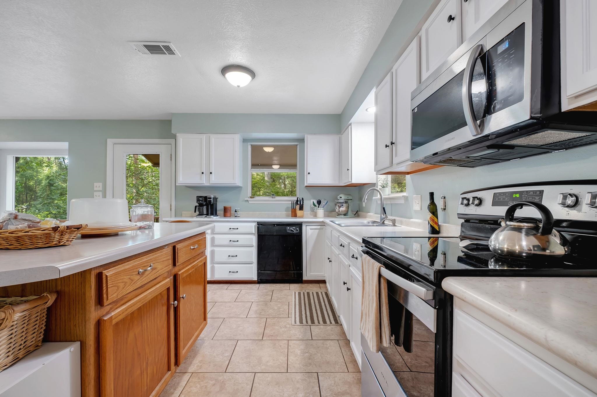 9519 Rose Road Tallahassee, FL 32311 - Photo 9 of 31