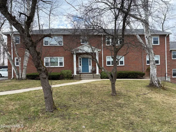 $358,000 | 4 Morgan Manor, Unit 4, Lenox, MA 01240