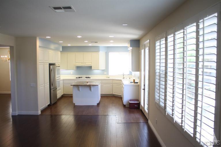 2491 Pathway Avenue Simi Valley, CA 93063 - Photo 6 of 34 Additional Photo