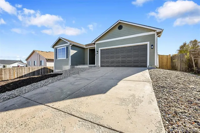 $399,900 | 1155 Legend Oak Drive, Fountain, CO 80817
