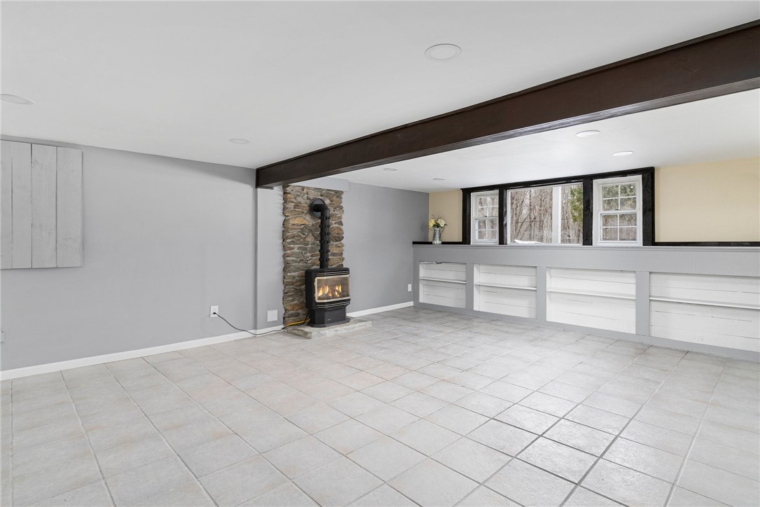 120 Burlingame Road Smithfield, RI 02917 - Photo 17 of 26 Gallery Image 17