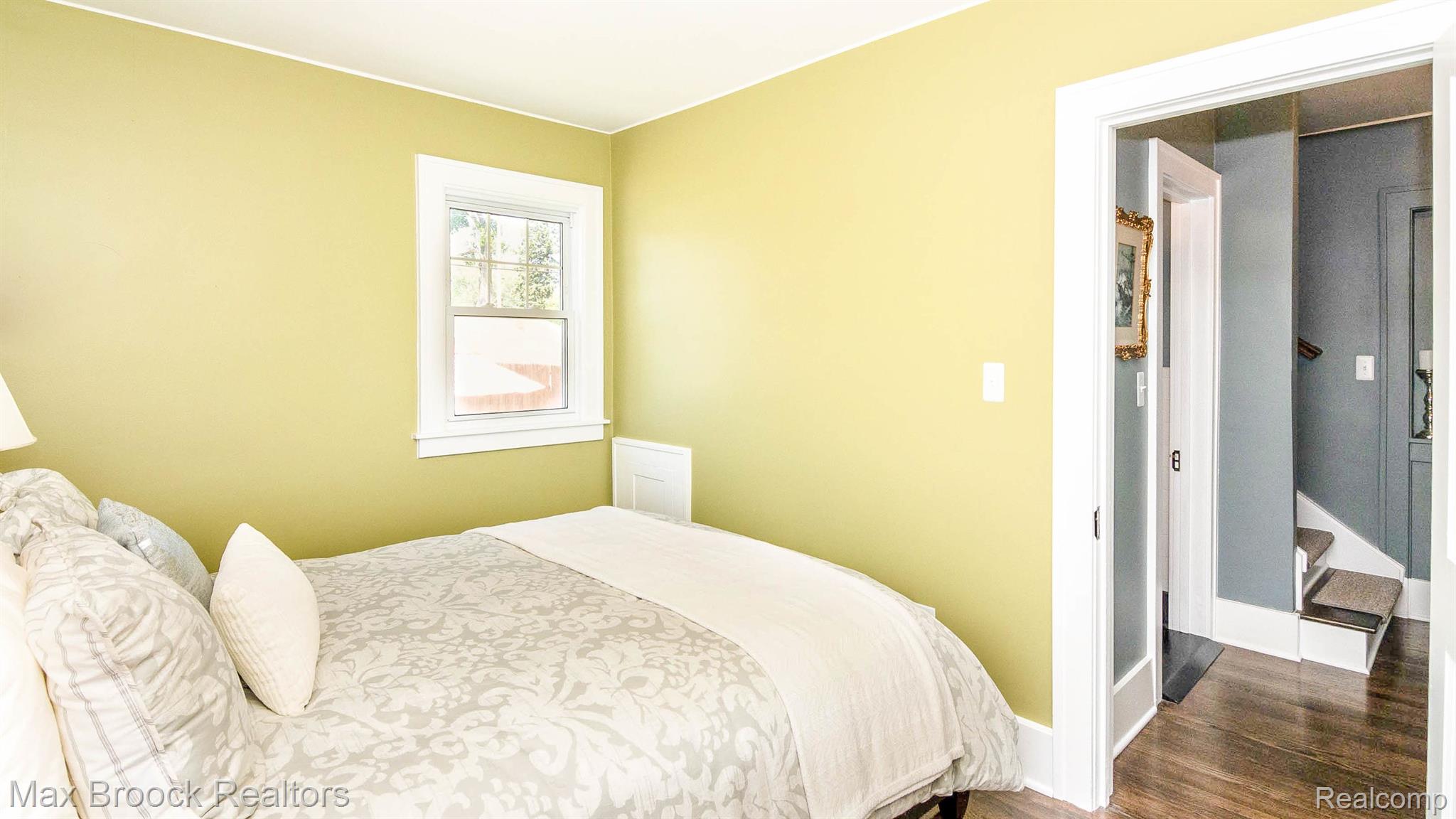 121 Woodside Road Royal Oak, MI 48073 - Photo 21 of 49 Gallery Image 21