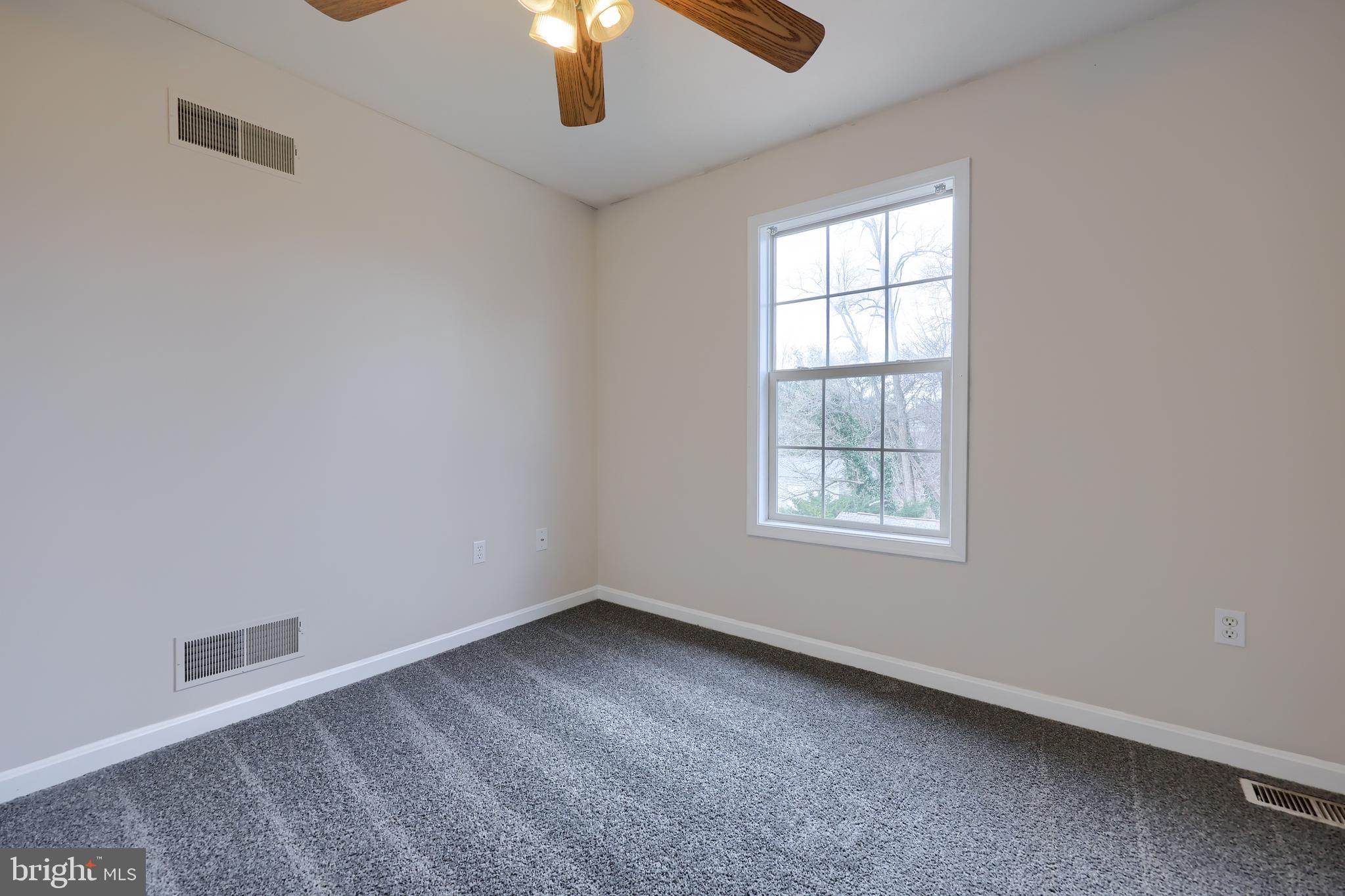 385 South Center Street Hanover, PA 17331 - Photo 26 of 38 Gallery Image 26