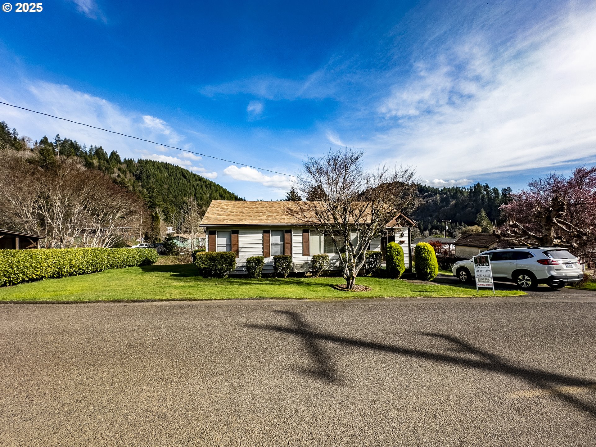 88199 Chestnut Street Mapleton, OR 97453 - Photo 39 of 40