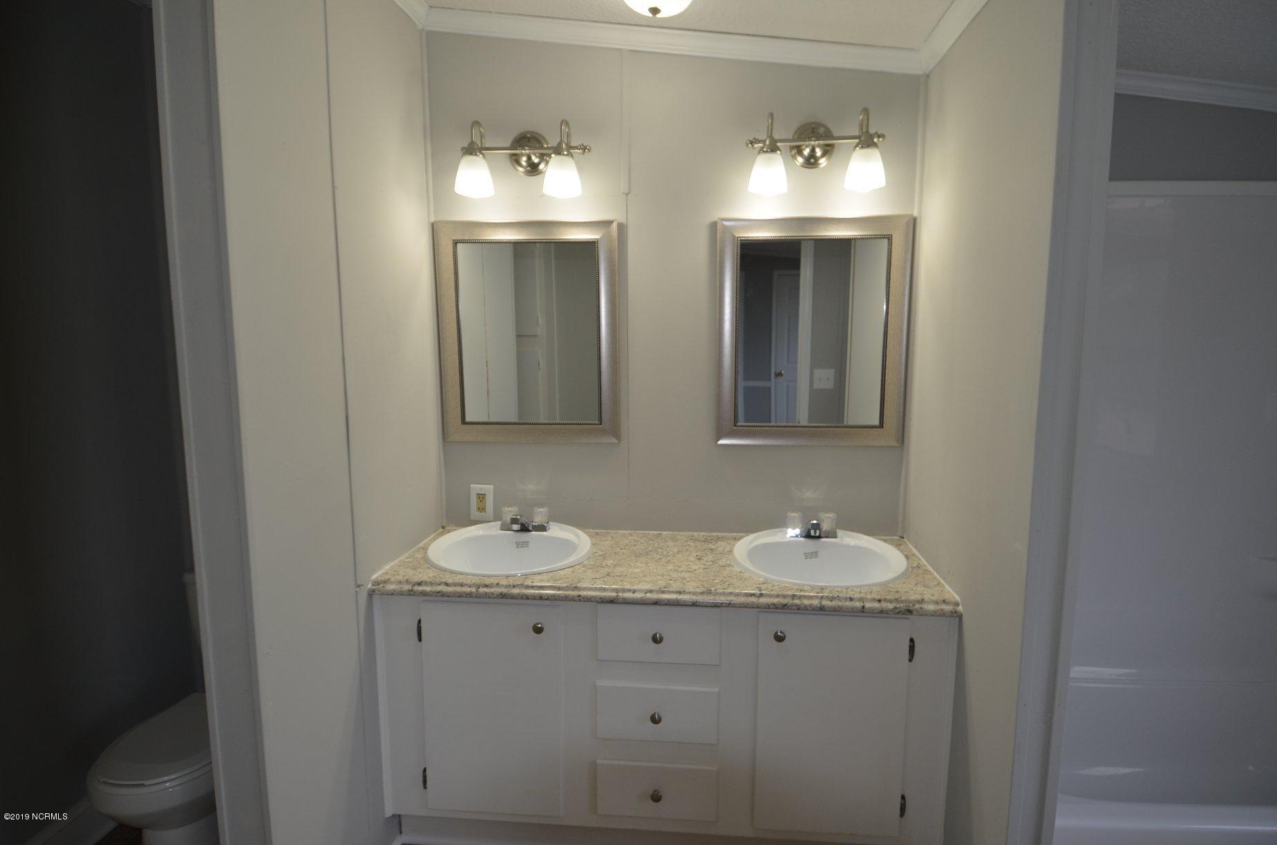 5747 County Home Road Winterville, NC 28590 - Photo 18 of 23 70651444_2380071348934357_33495478334002