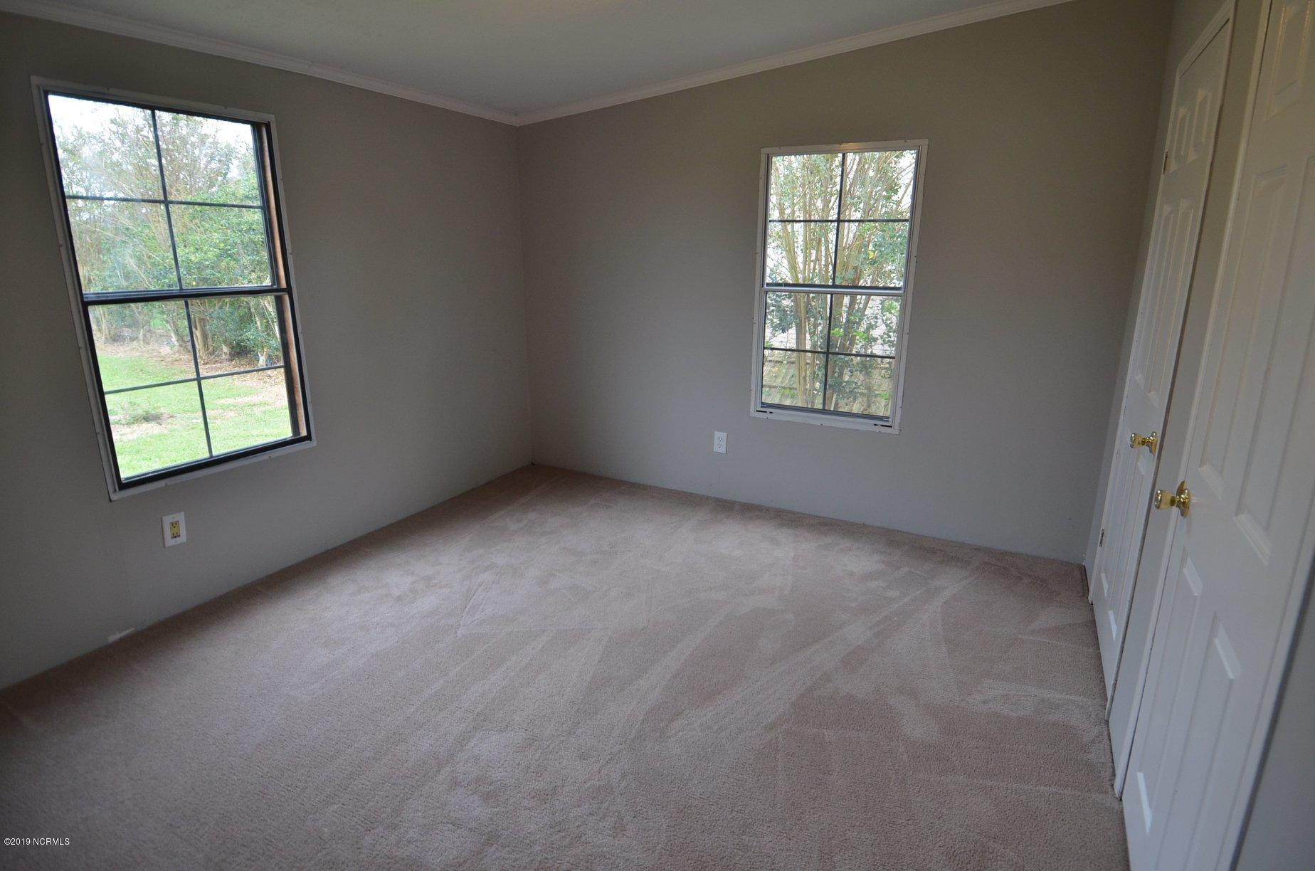 5747 County Home Road Winterville, NC 28590 - Photo 21 of 23 71151631_2380071305601028_16829462602118