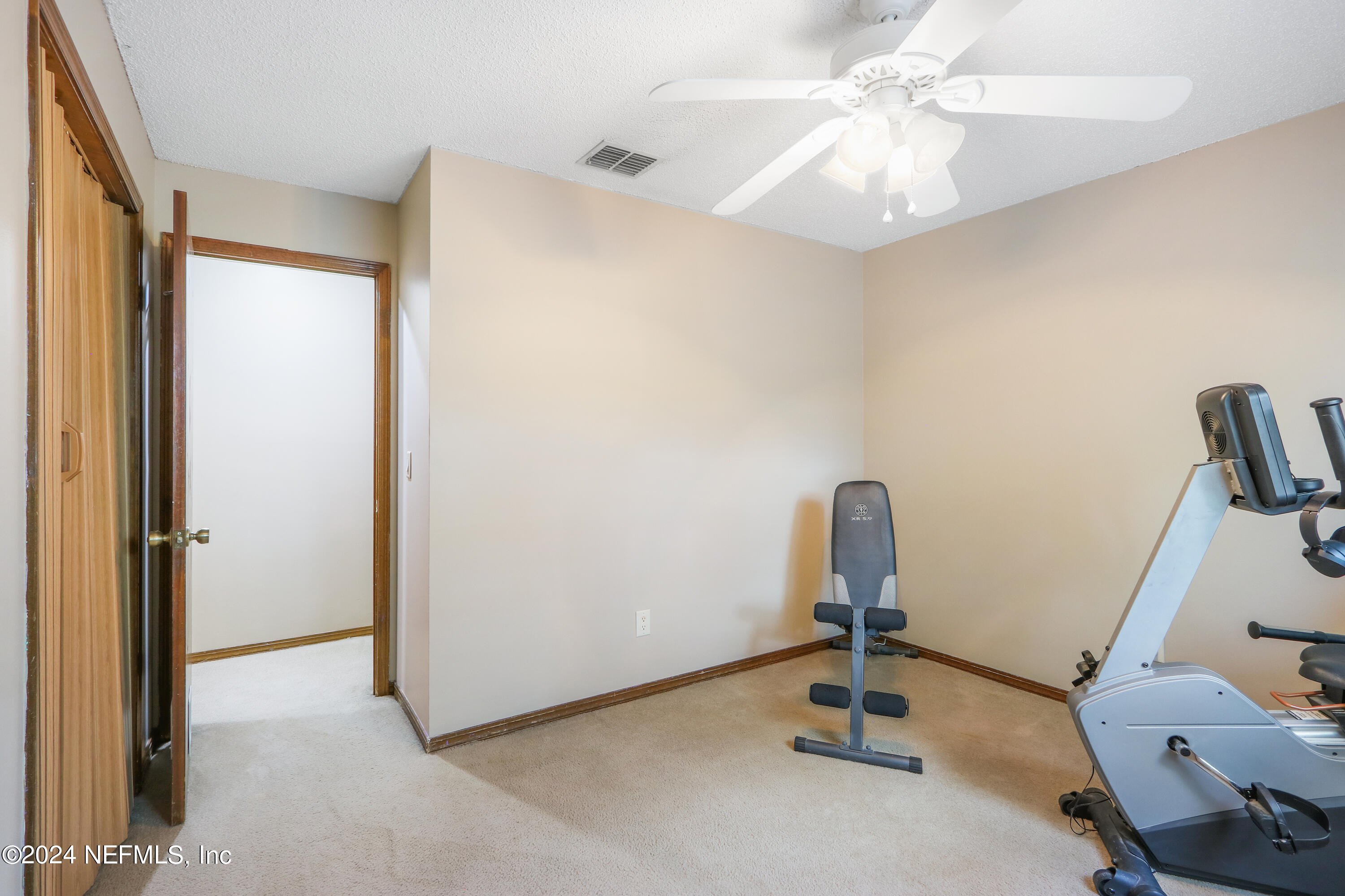 912 Ridgeway Court Orange Park, FL 32065 - Photo 20 of 41 Bedroom 3
