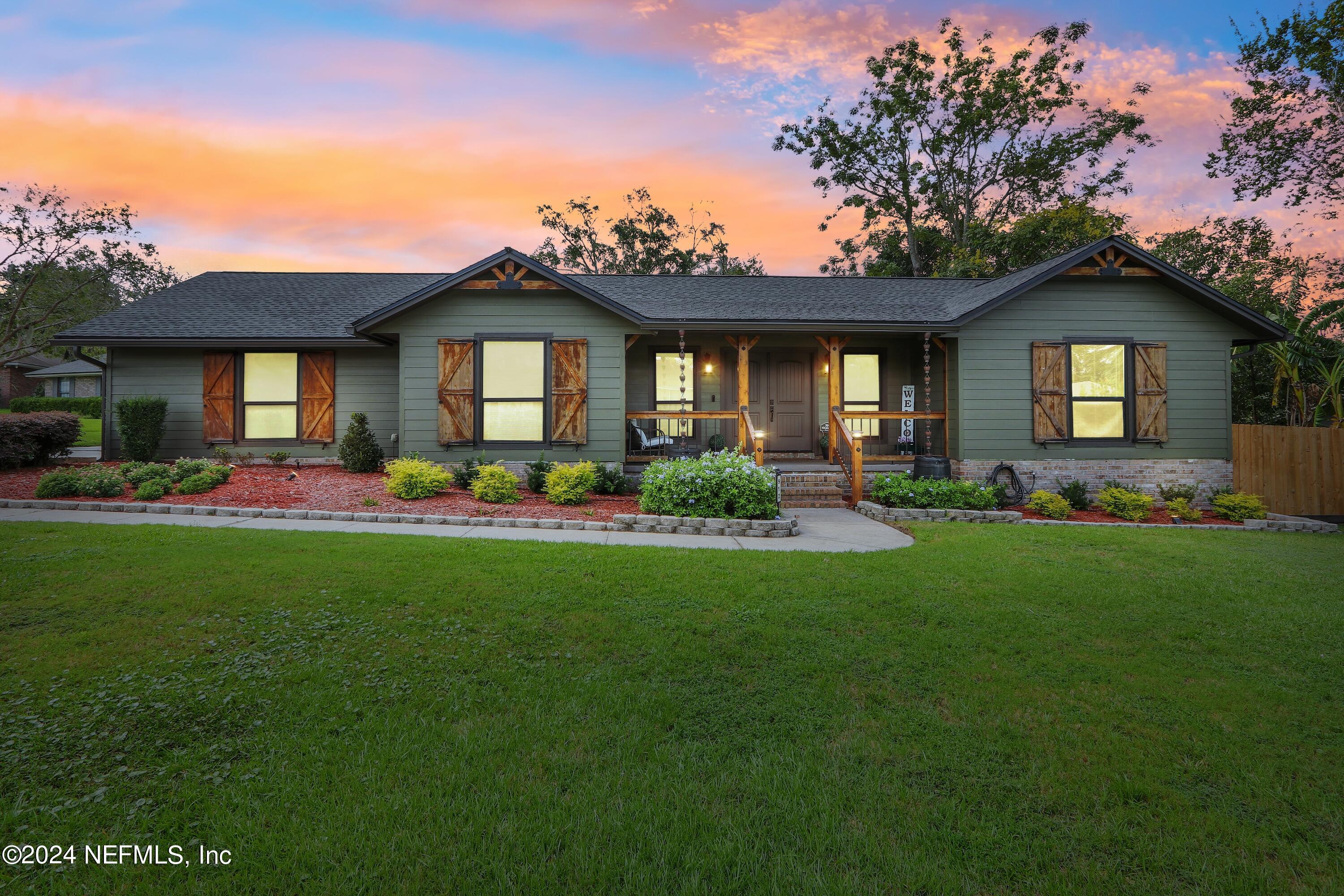 912 Ridgeway Court Orange Park, FL 32065 - Photo 5 of 41 042_912-Ridgeway-Court-Orange-Park-FL-US