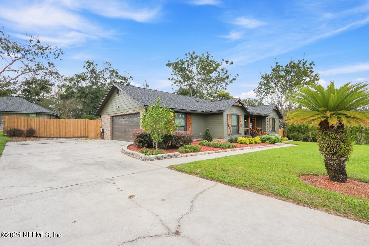 912 Ridgeway Court Orange Park, FL 32065 - Photo 8 of 41 Exterior