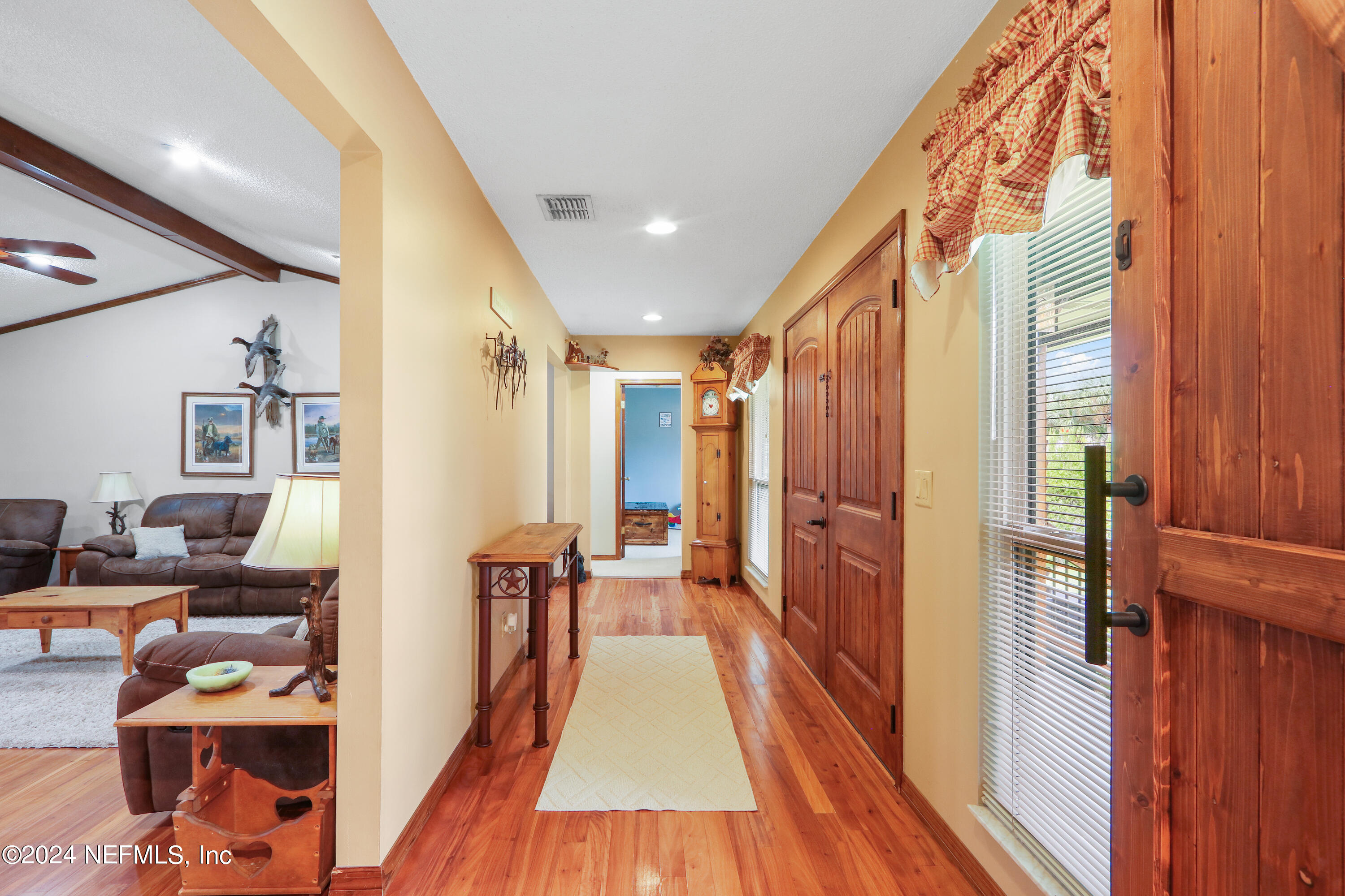912 Ridgeway Court Orange Park, FL 32065 - Photo 9 of 41 Foyer