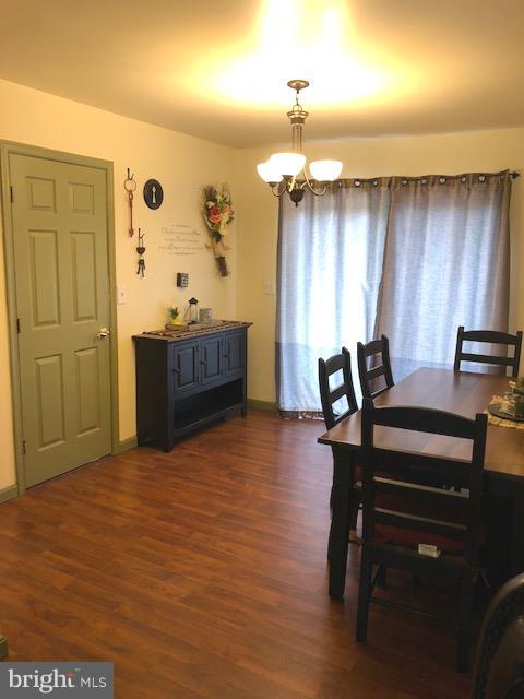 2539 Turkey Point Road North East, MD 21901 - Photo 4 of 18 Dining Room