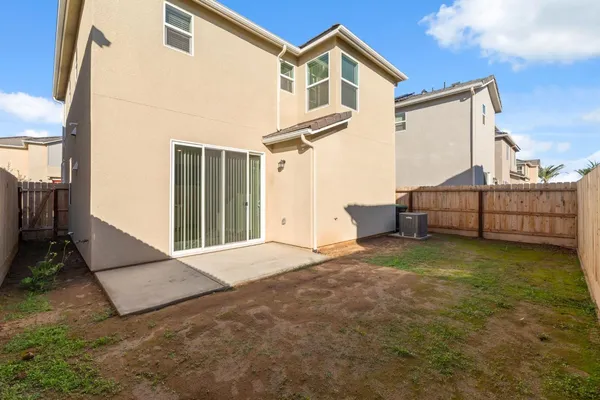 $375,000 | 1116 Elevations Way West, Madera, CA 93636