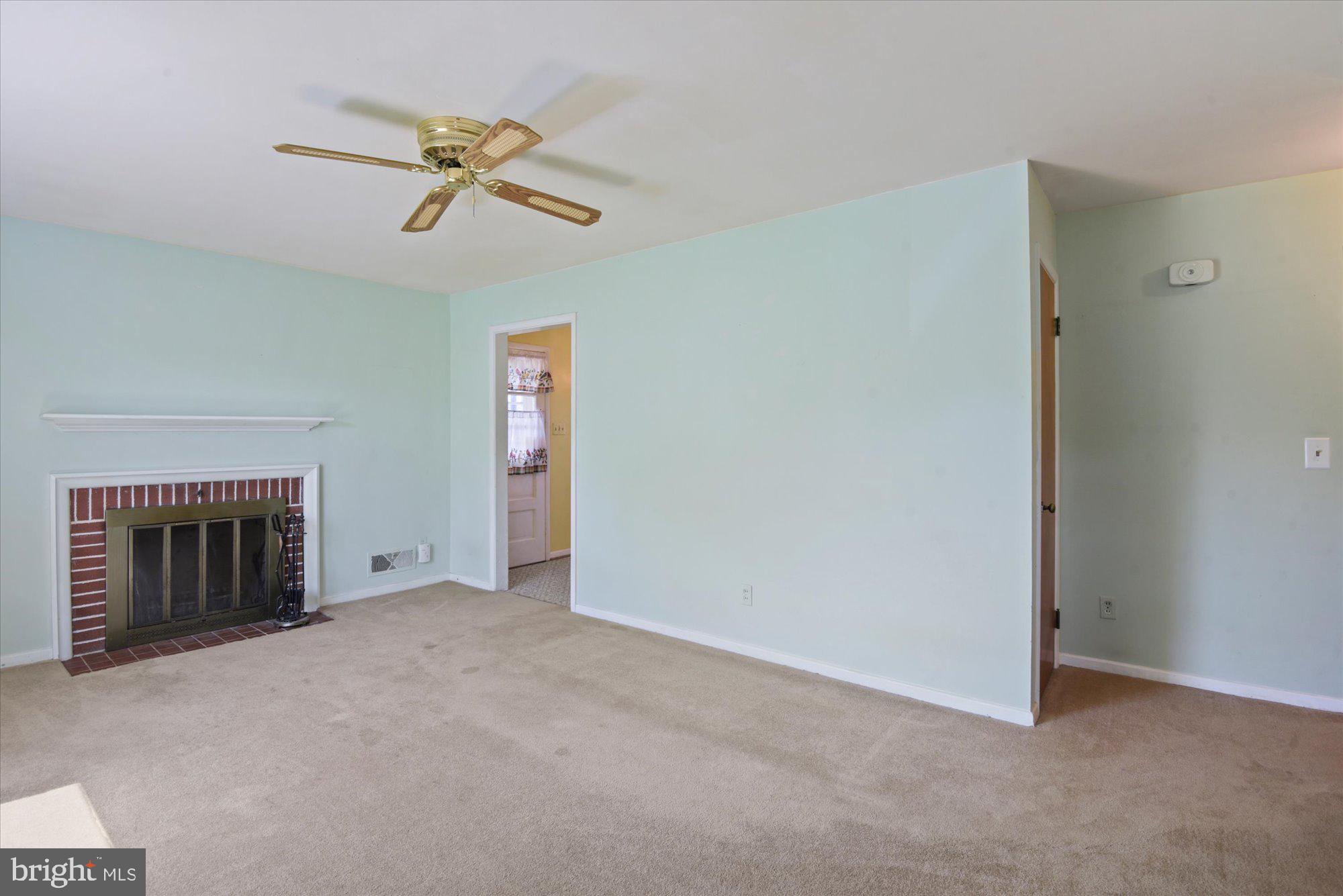 921 Seminole Road Frederick, MD 21701 - Photo 5 of 16 Gallery Image 5