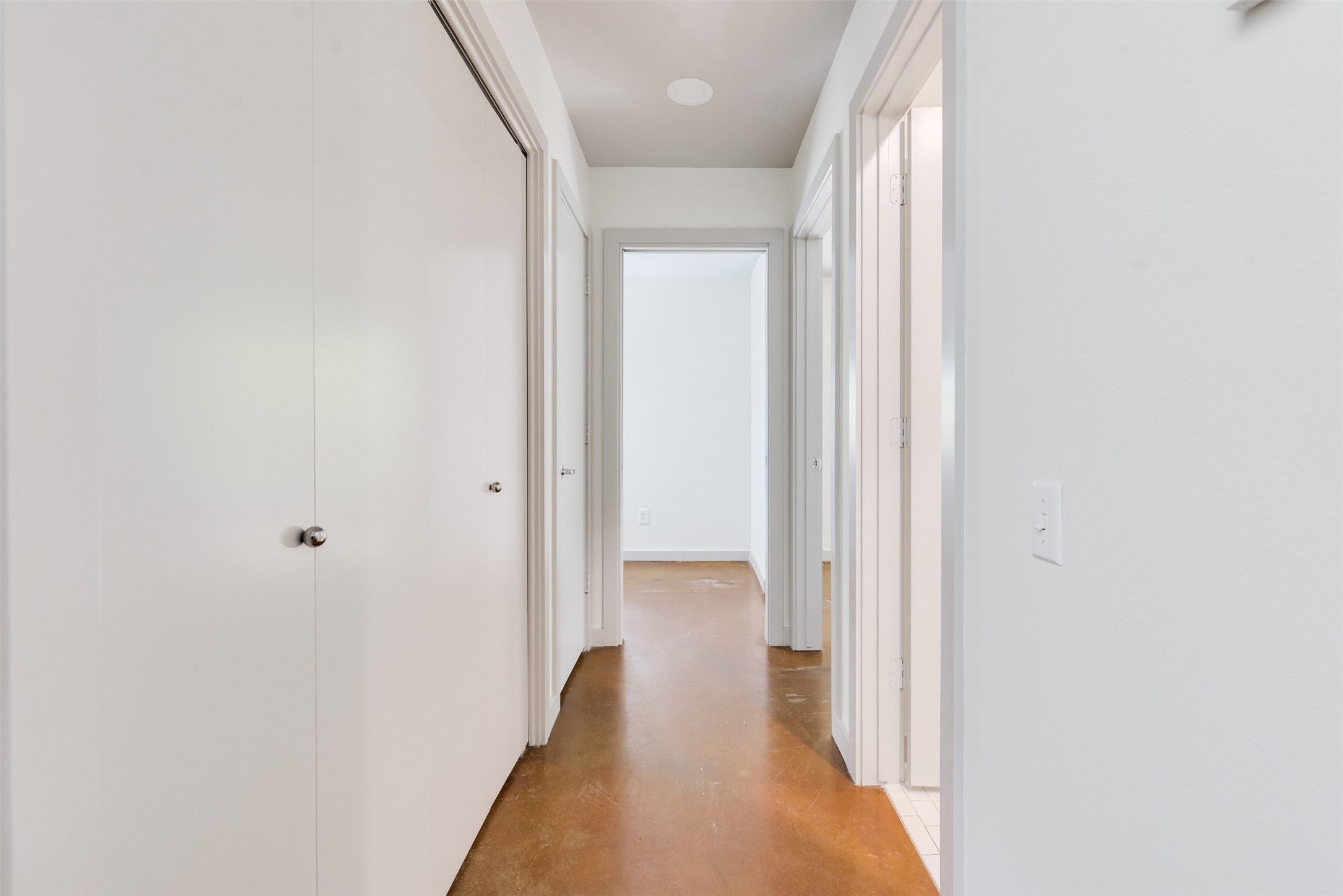 2605 Calumet Street, Unit 48 Houston, TX 77004 - Photo 6 of 34 a view of a hallway with wooden floor