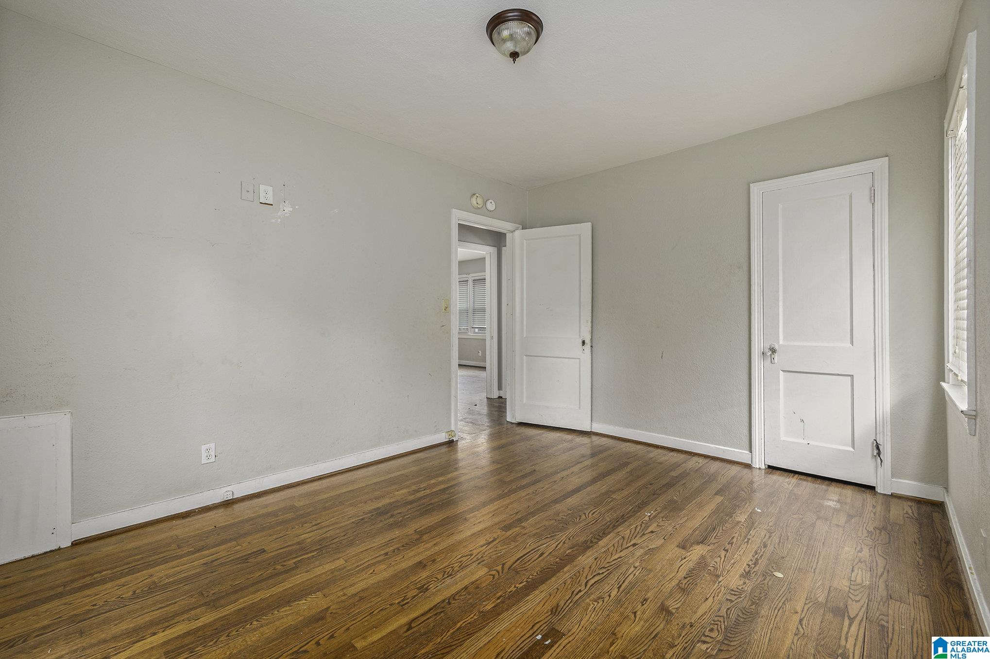 118 Woodward Road Birmingham, AL 35228 - Photo 6 of 16