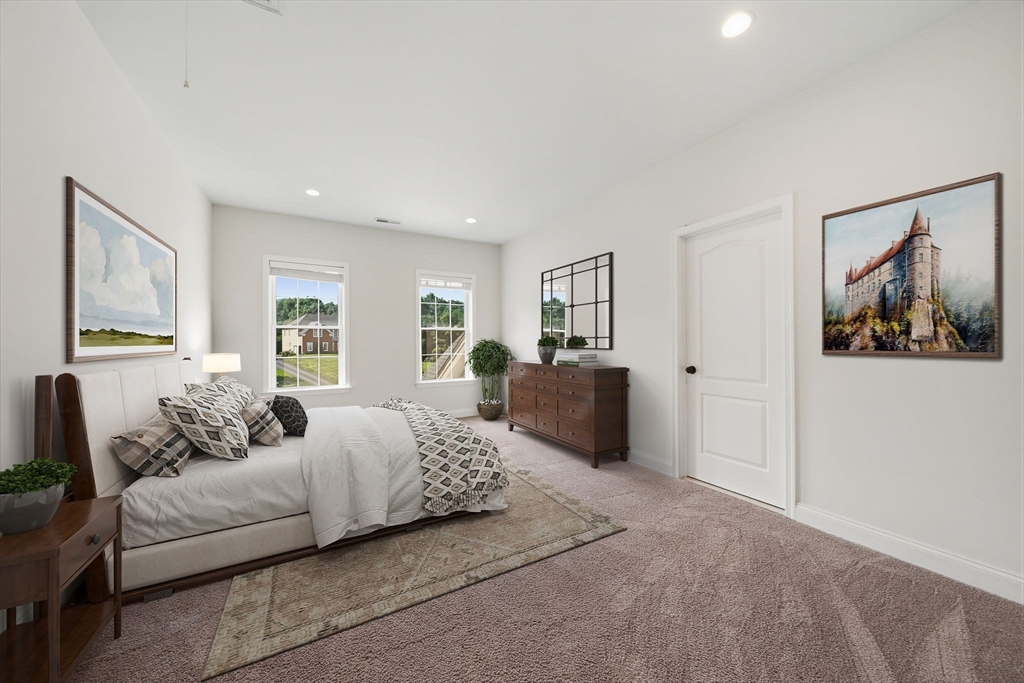 208 Mohawk Path Holliston, MA 01746 - Photo 18 of 35 Gallery Image 18