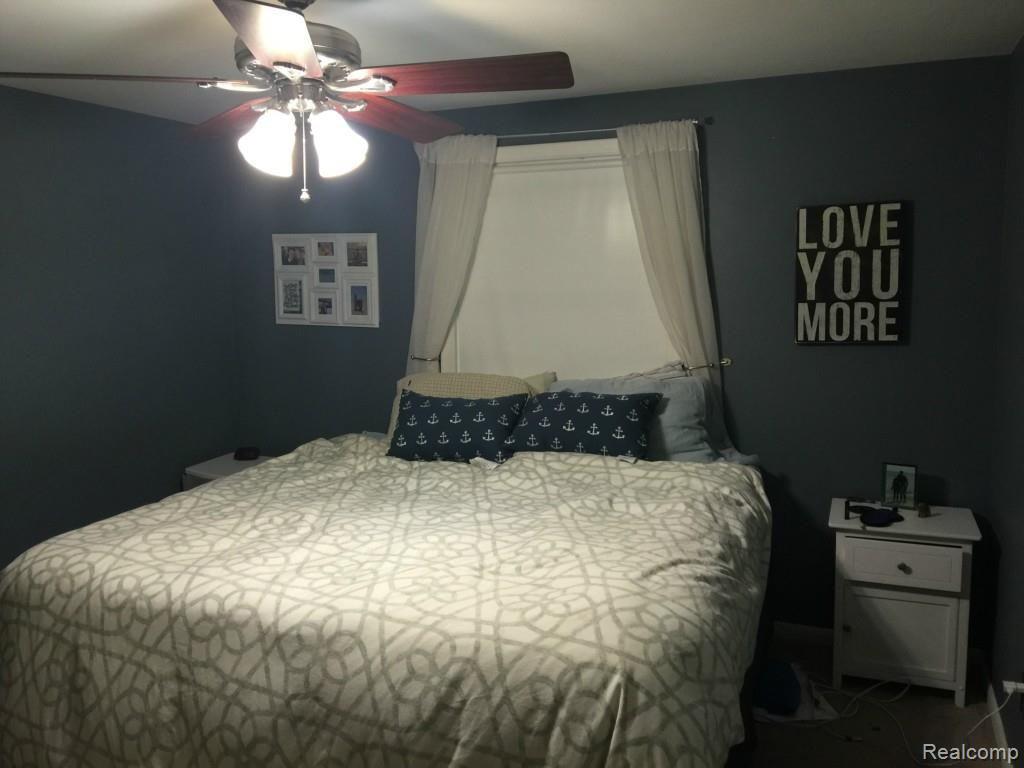 2122 Highfield Road Waterford, MI 48329 - Photo 15 of 29 New ceiling fans.