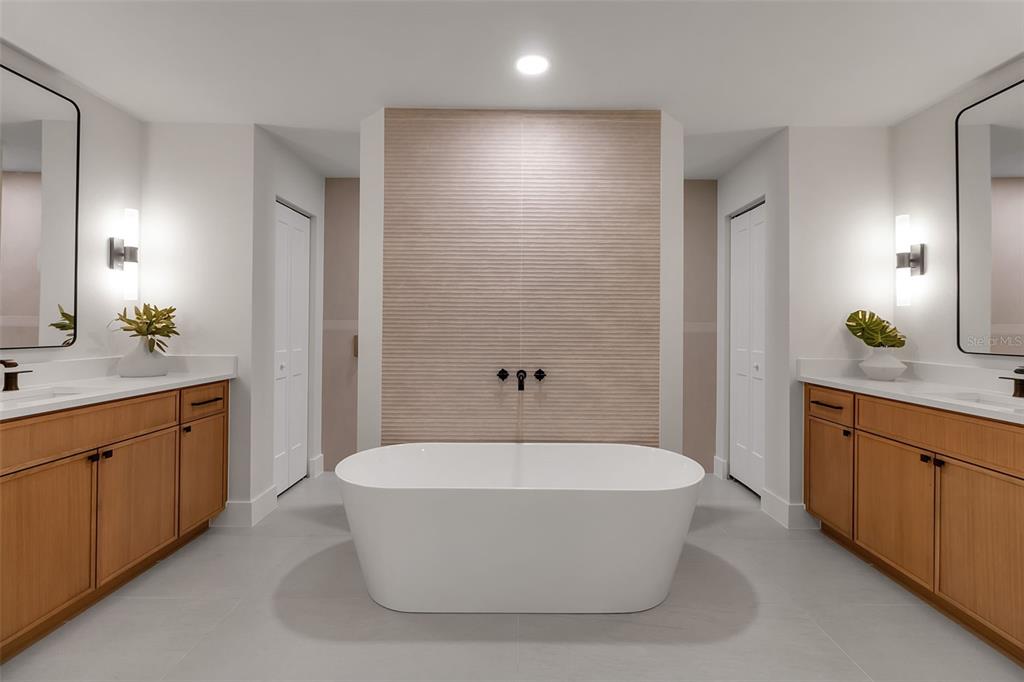 756 Citrus Road Venice, FL 34293 - Photo 38 of 83 Gallery Image 38