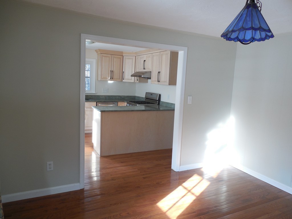 20 Valleyview Road Bellingham, MA 02019 - Photo 17 of 30 Gallery Image 17