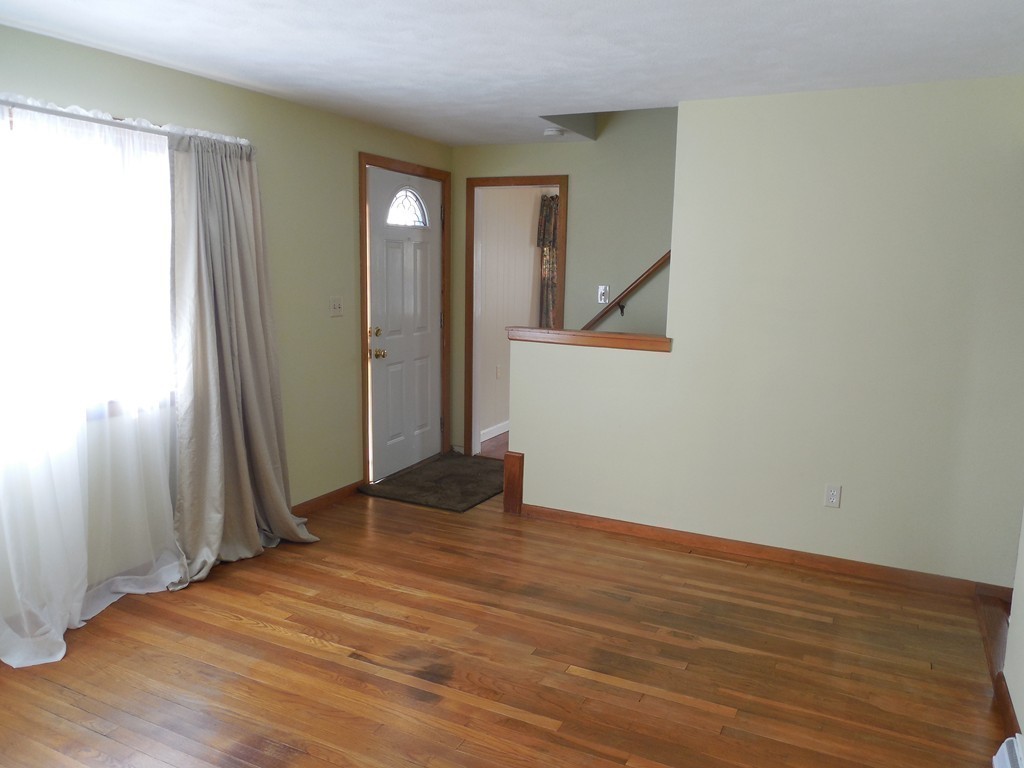 20 Valleyview Road Bellingham, MA 02019 - Photo 10 of 30 Gallery Image 10