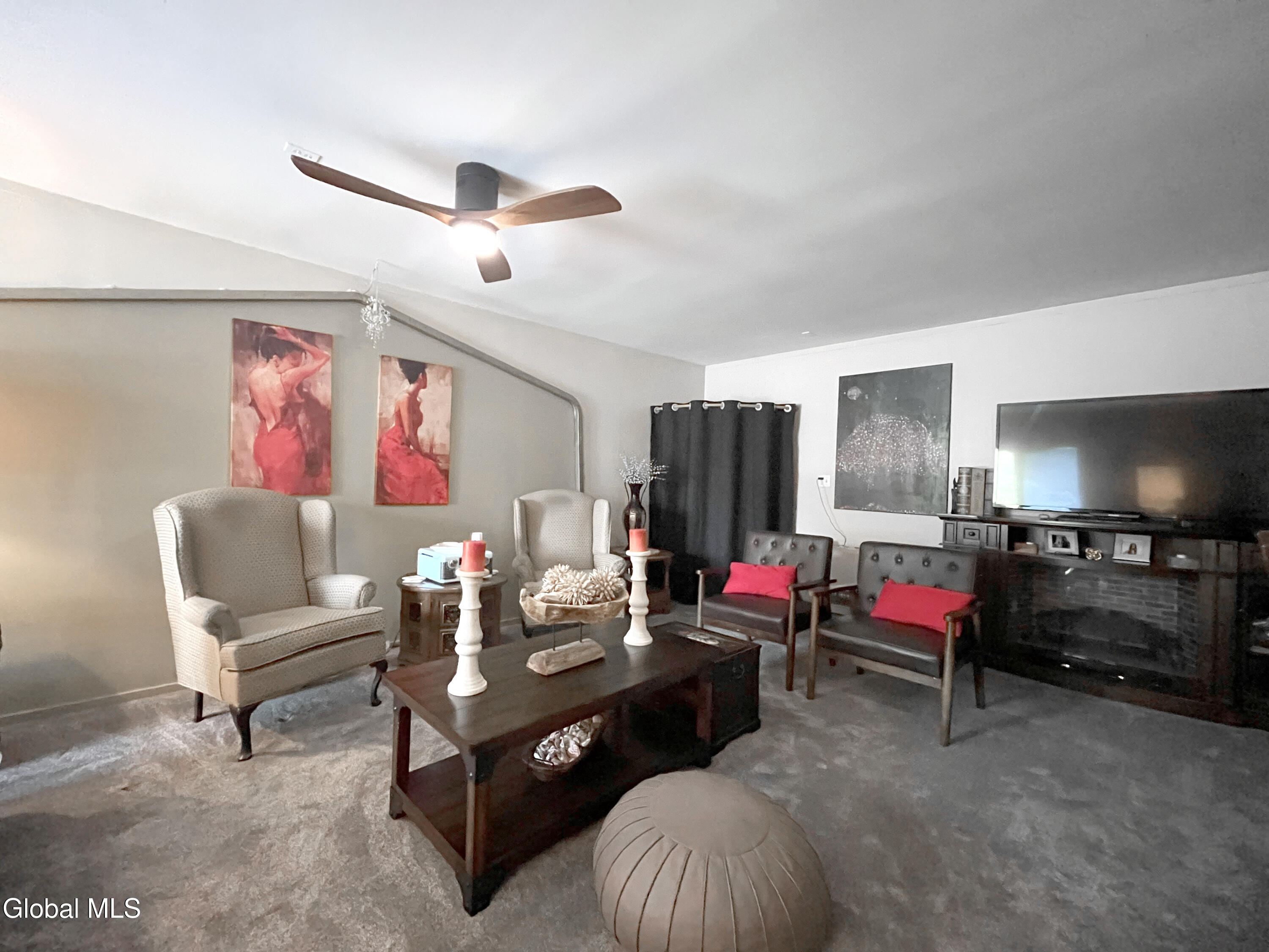 2434 Highway 4 Fort Edward, NY 12828 - Photo 22 of 41 Living room