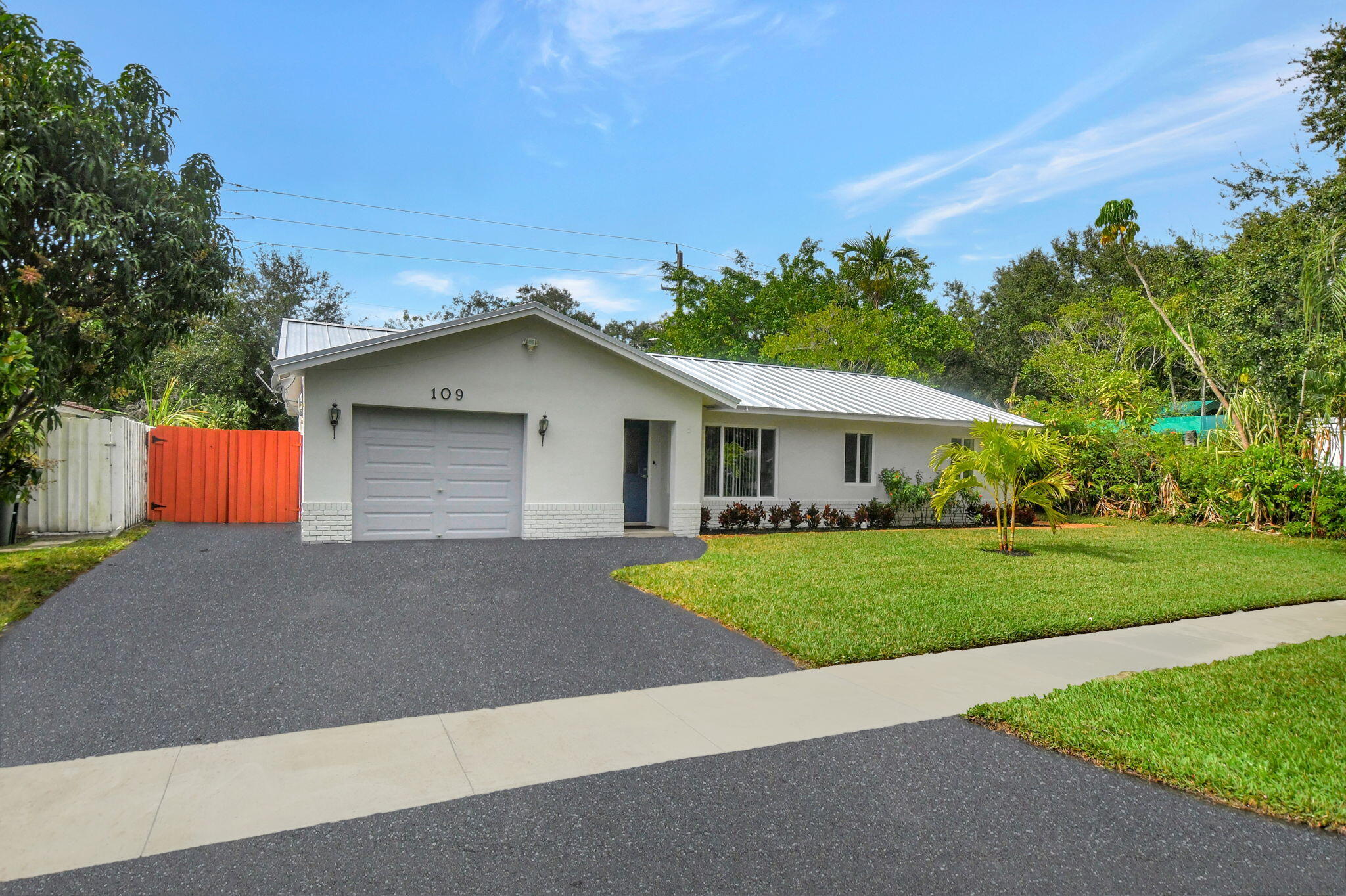 109 Winged Foot Lane Boca Raton, FL 33431 - Photo 2 of 51 1-web-or-mls-DSC_1164