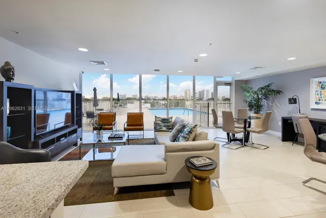 $2,200 | 2350 Southwest 27th Avenue, Unit 106, Miami, FL 33145