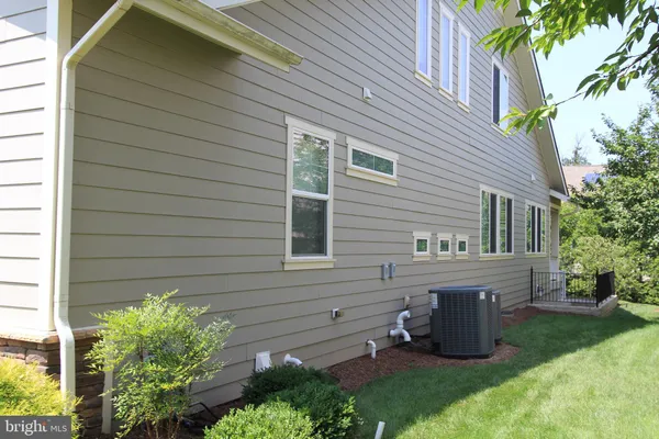$765,000 | 213 Grebe Drive, Stephens City, VA 22655