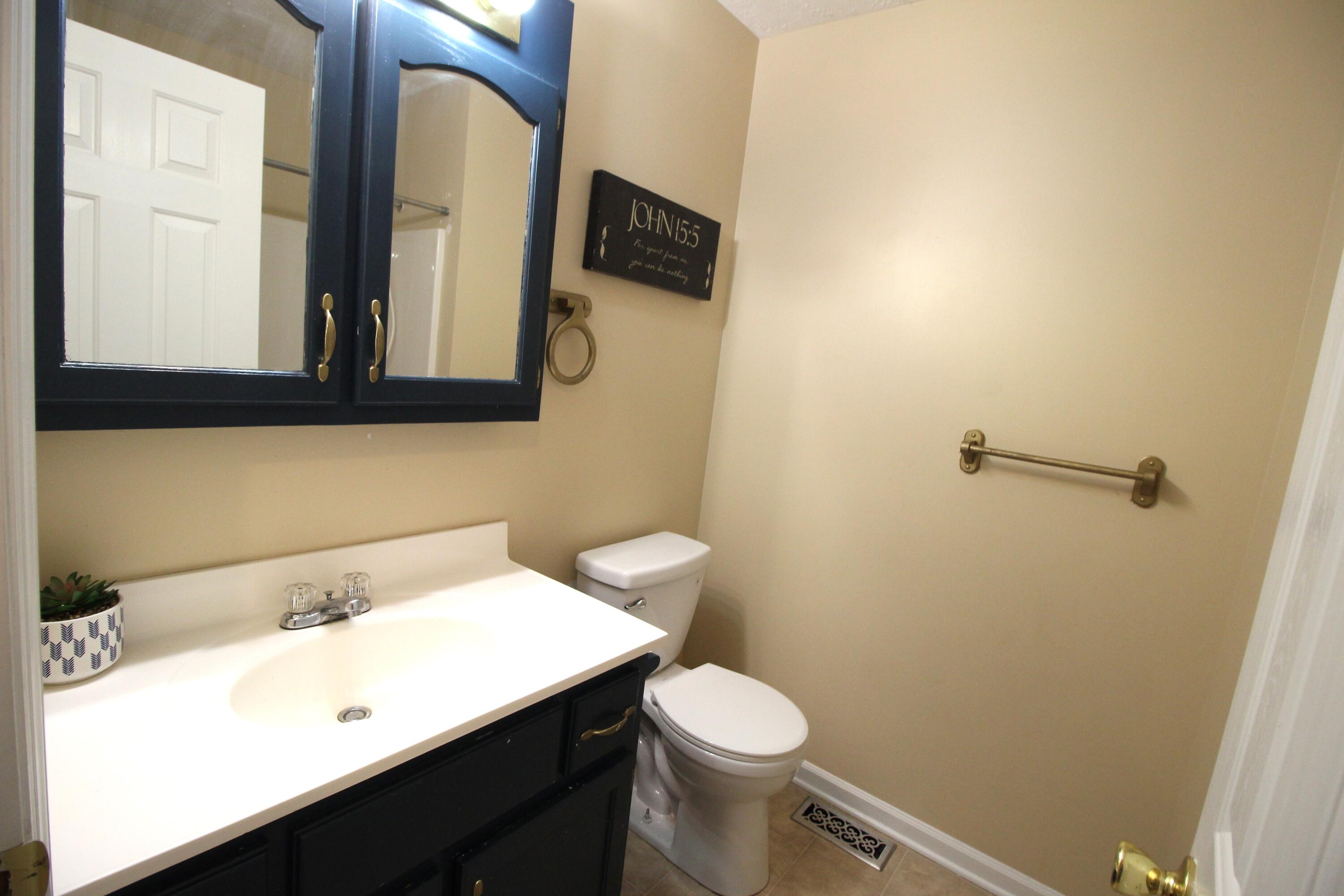 312 Springhurst Drive Berea, KY 40403 - Photo 24 of 45 Full Bath #1