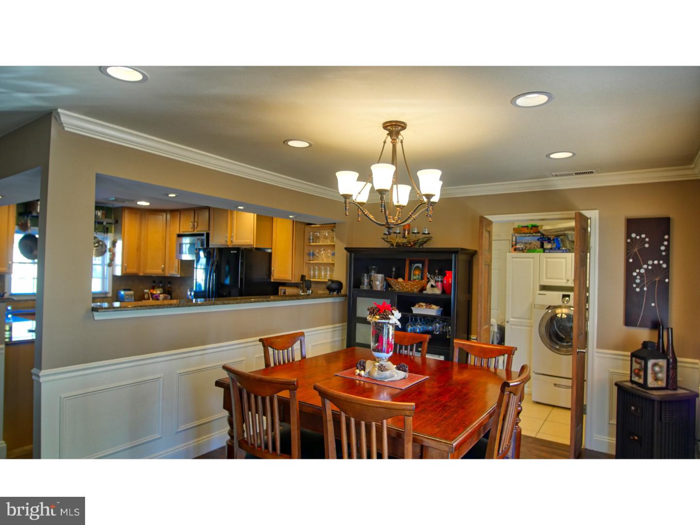5 Hyacinth Road Levittown, PA 19056 - Photo 14 of 25 Gallery Image 14