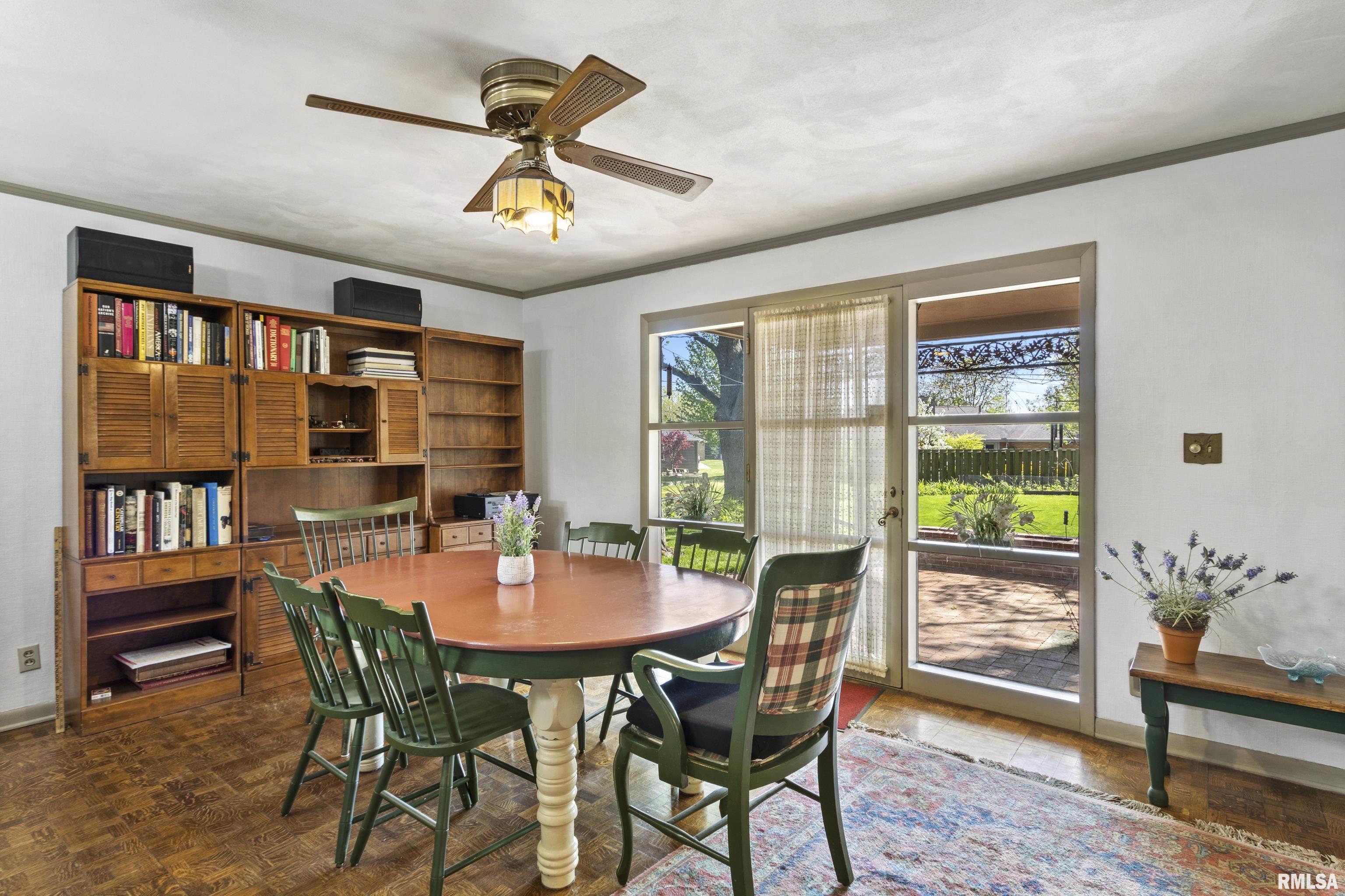 4035 North Brookmont Road Peoria, IL 61614 - Photo 11 of 54 Gallery Image 11