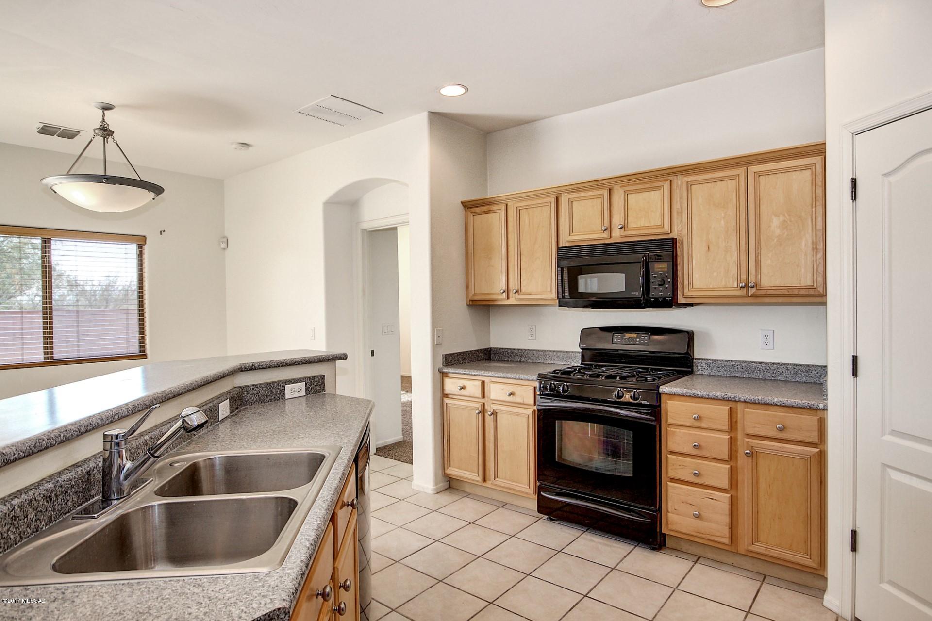 6397 West Sandpaper Tree Way Tucson, AZ 85757 - Photo 8 of 28